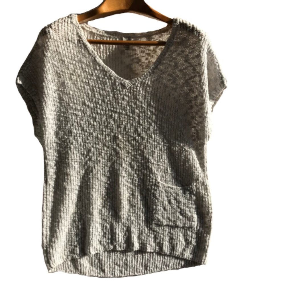 Tristan White Long Bouclé Sleeveless Sweater Women
